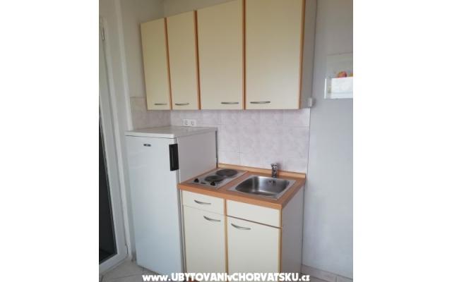 Apartments villa Jelena – Accommodation Omis Kroatië