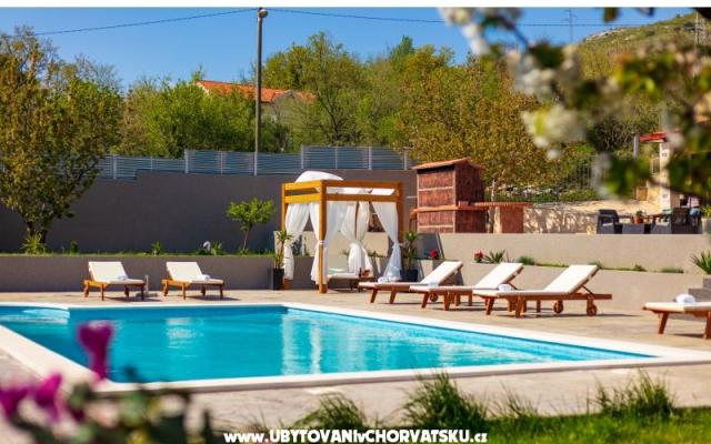 Villa Relax – Accommodation Omis Kroatië