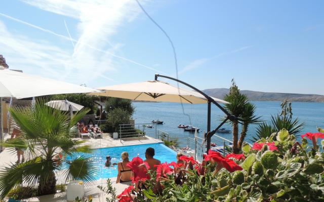 Apartmani Rina – Accommodation Island of Pag Kroatië