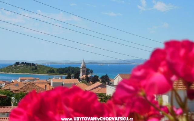 Apartmani Iva – Accommodation Pakostane Kroatië