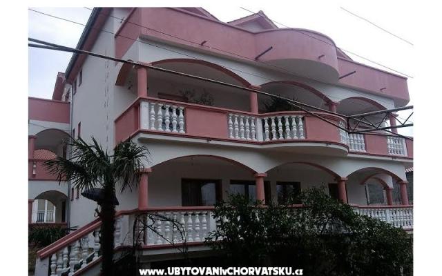 Apartmani Villa Žaklina – Accommodation Pakostane Kroatië
