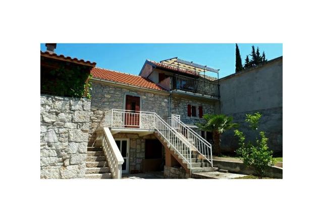 Kamena kuća Porat – Accommodation Pakostane Kroatië