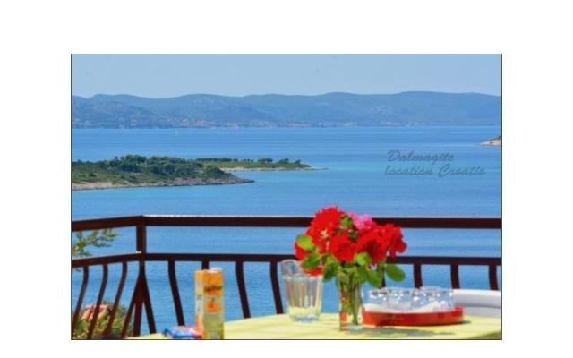 Villa Adriatica – Accommodation Pakostane Kroatië
