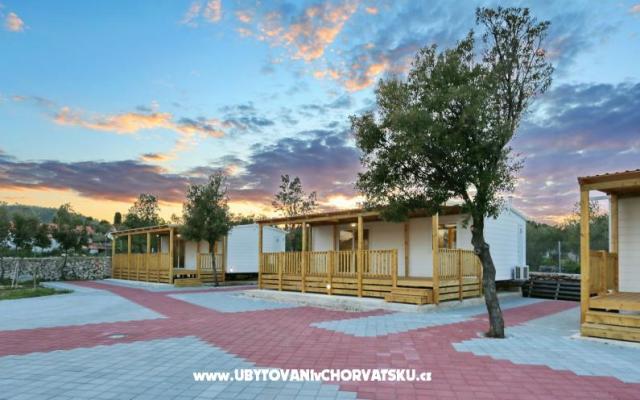 Apartmani Kamp Ortić – Accommodation Island of Pasman Kroatië