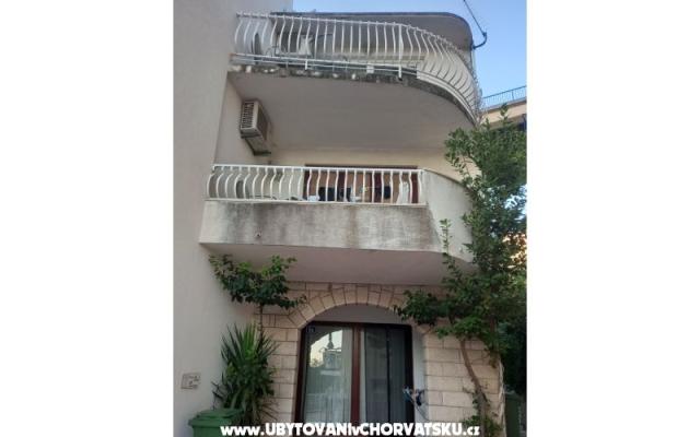 Apartmani Vela – Accommodation Podgora Kroatië