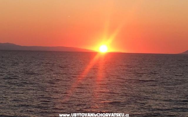 Milena Apartman – Accommodation Podgora Kroatië