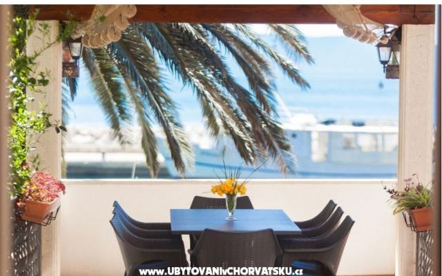 Apartmani Pomirta – Accommodation Podgora Kroatië