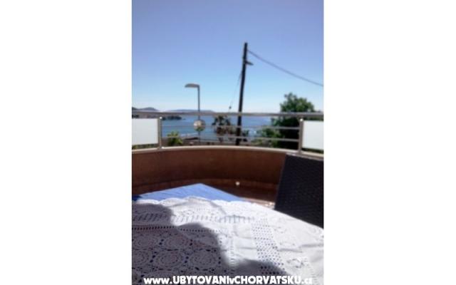 Apartman Arthur – Accommodation Podstrana Kroatië