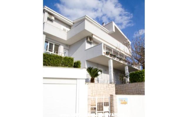 Apartman Pčelica Maja – Accommodation Podstrana Kroatië