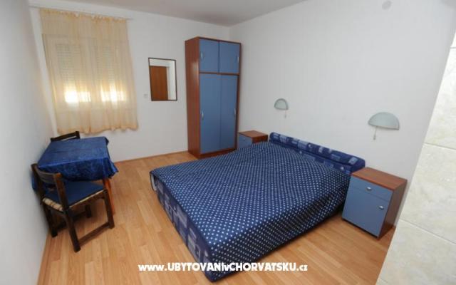 Apartmani Božiković – Accommodation Podstrana Kroatië