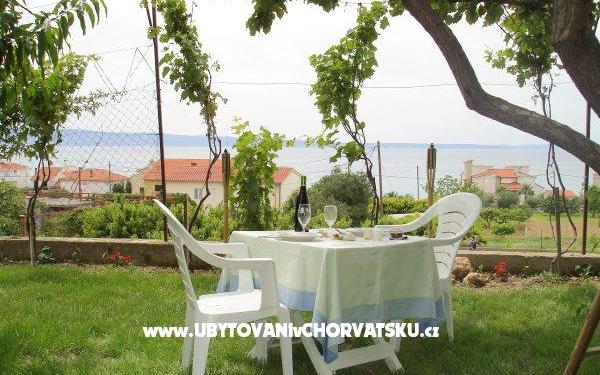 Apartments Bougainvillea – Accommodation Podstrana Kroatië