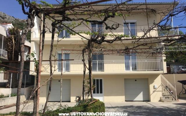 Apple apartments – Accommodation Podstrana Kroatië
