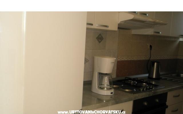 Apartmani Todorić – Accommodation Podstrana Kroatië