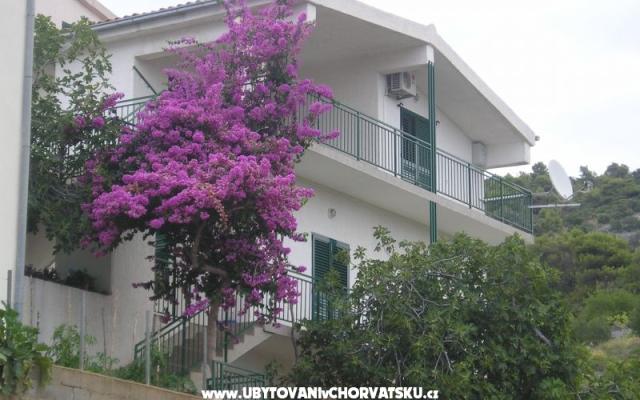 Apartmani Neva – Accommodation Primosten Kroatië