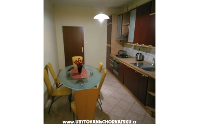 Apartmani Šimun i Duje – Accommodation Primosten Kroatië