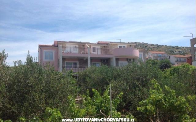 Apartmani Bogdan – Accommodation Primosten Kroatië