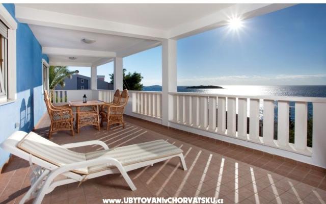 OAZA Apartmani – Accommodation Primosten Kroatië