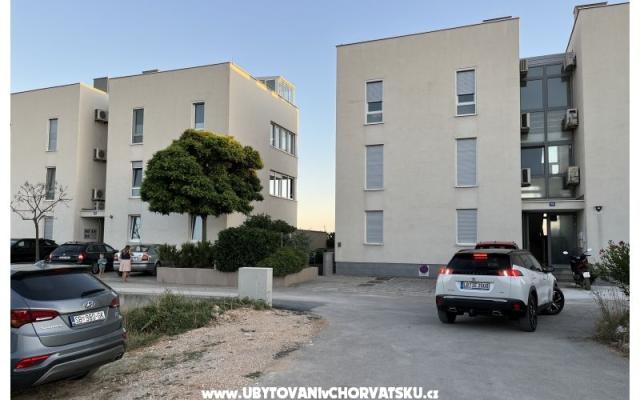 Apartman BERNHARD – Accommodation Privlaka Kroatië