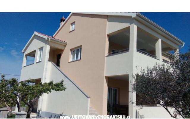 Apartman Ema – Accommodation Privlaka Kroatië