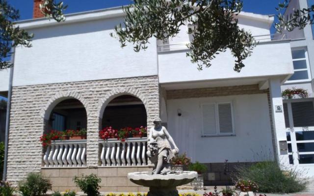Apartmani Grbić – Accommodation Privlaka Kroatië
