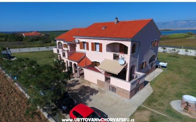 Apartmani Armitage – Accommodation Privlaka Kroatië