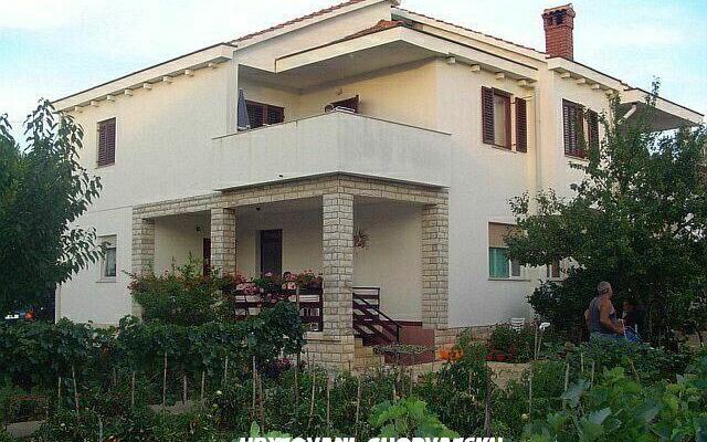 Apartmani Mare &amp; Berto – Accommodation Privlaka Kroatië