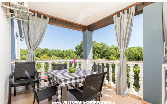 Apartman E&amp;E – Accommodation Pula Kroatië