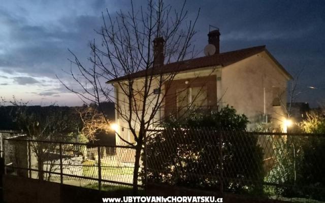 Apartman Valeria – Accommodation Pula Kroatië