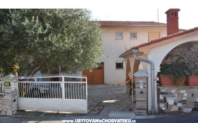 Apartmani Udovičić – Accommodation Pula Kroatië