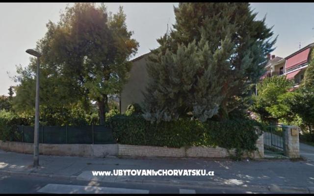 Apartmani Palisina – Accommodation Pula Kroatië