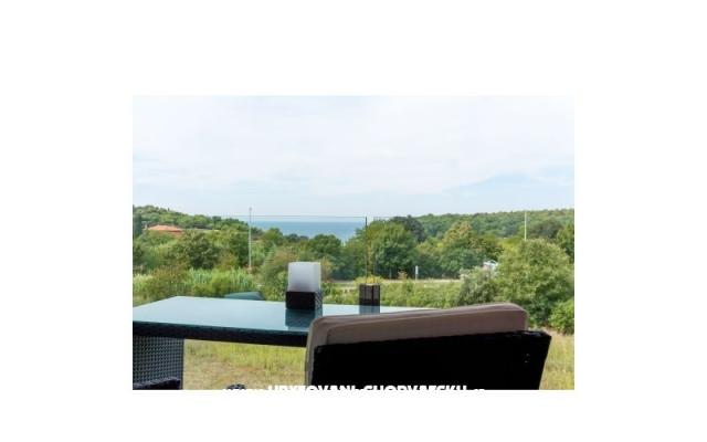 Monte Paradiso Sea View – Accommodation Pula Kroatië