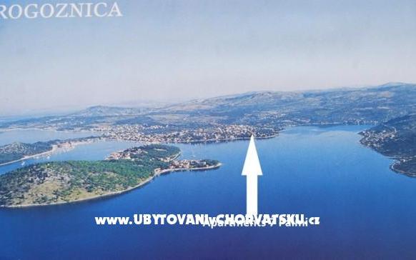  7 maslina – Accommodation Rogoznica Kroatië