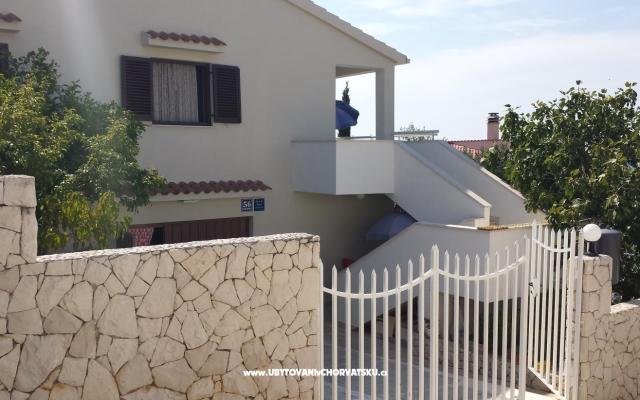Apartman Dunja – Accommodation Rogoznica Kroatië