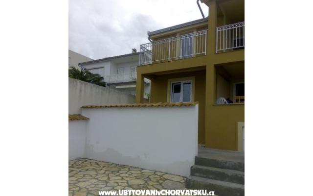 Apartmani Cvita – Accommodation Rogoznica Kroatië