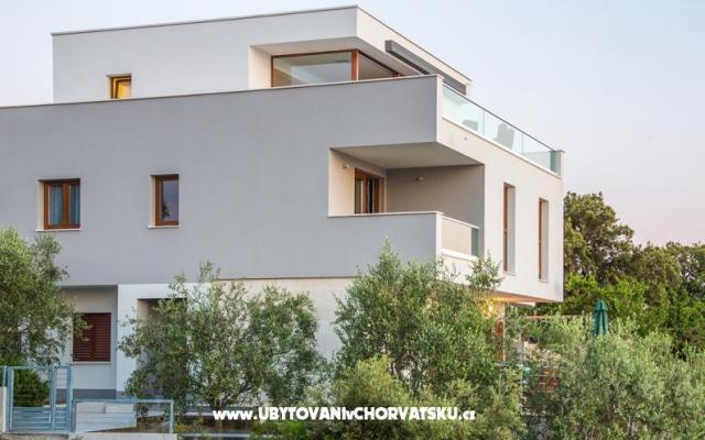 Apartmani Jelena – Accommodation Rogoznica Kroatië