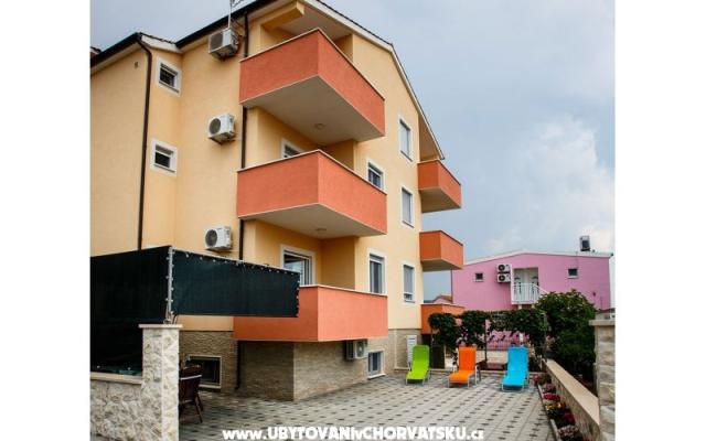 Apartmani Kristina – Accommodation Rogoznica Kroatië