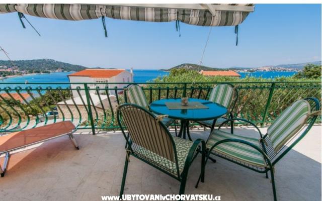 Apartmani Mala – Accommodation Rogoznica Kroatië