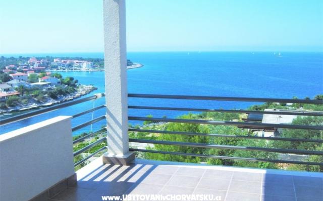 Apartmani Matan – Accommodation Rogoznica Kroatië