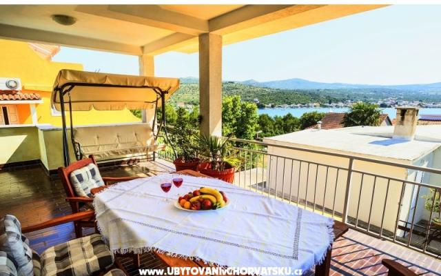 Apartmani MiSe – Accommodation Rogoznica Kroatië
