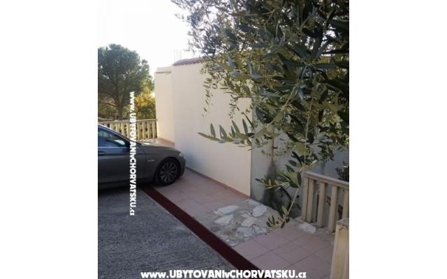 Apartmani Odrljin – Accommodation Rogoznica Kroatië