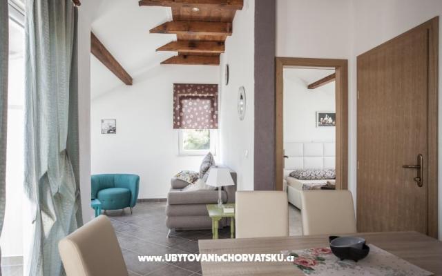 Apartments Marčelina &amp; Bepo – Accommodation Rogoznica Kroatië