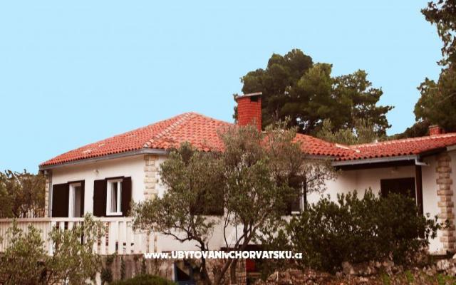 Kuća za odmor Luka – Accommodation Rogoznica Kroatië
