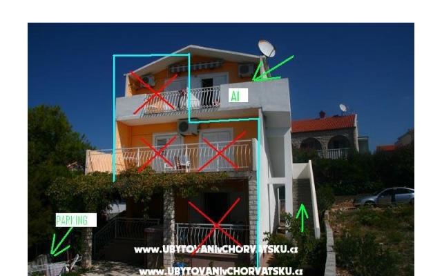 Villa Rtic – Accommodation Rogoznica Kroatië