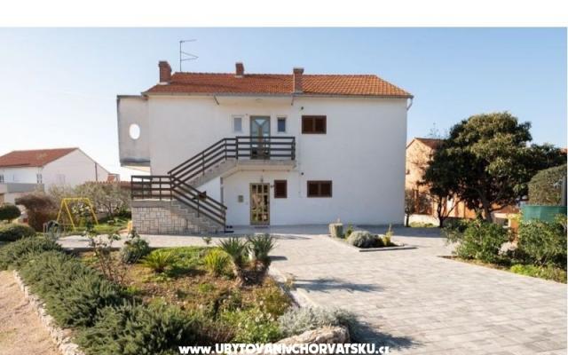 Apartman Rosmarino – Accommodation Sibenik Kroatië