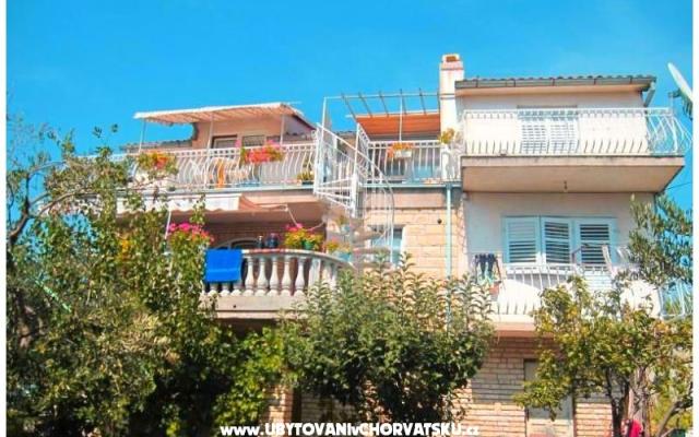 Apartmani Antić – Accommodation Sibenik Kroatië