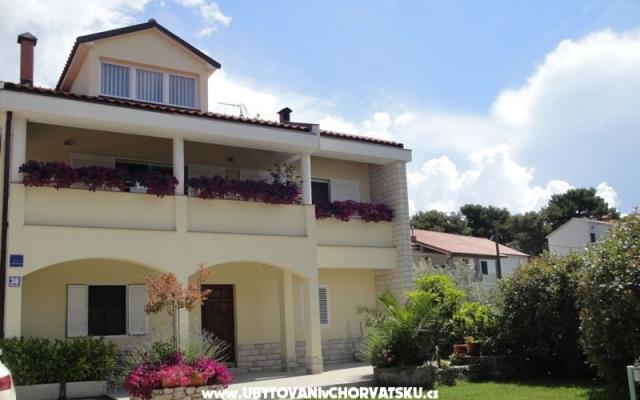 Apartmani Gović – Accommodation Sibenik Kroatië