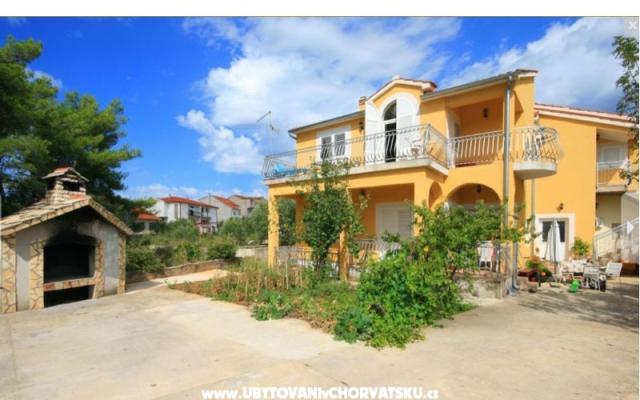 Apartmani Naomi – Accommodation Sibenik Kroatië