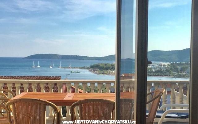 Apartments Nina  – Accommodation Sibenik Kroatië