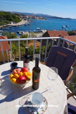 Beach house - Brodarica Šibenik – Accommodation Sibenik Kroatië