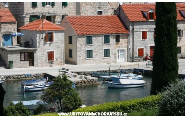 Apartman Jele – Accommodation Island of Solta Kroatië
